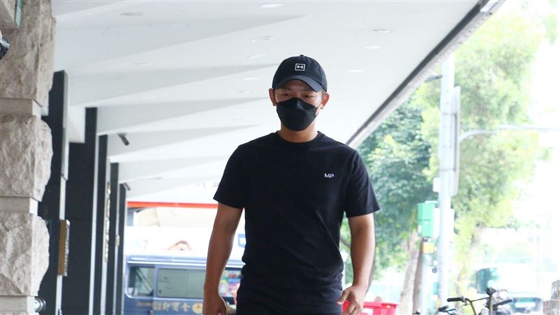 蔡昌憲艾怡良哽咽：再聽朱俐靜唱歌