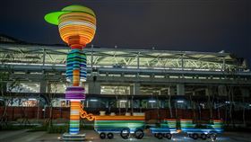 公共藝術獎藝術創作獎入圍作品「期待」文化部第8屆公共藝術獎入圍名單14日公布，「台中都會區鐵路高架捷運化計畫」台中車站公共藝術設置案作品「期待」入圍「藝術創作獎」。（文化部提供）中央社記者王寶兒傳真  111年7月14日