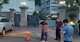 南投草屯，康建生技，槍擊，農舍，辦公室，公司門禁(圖／翻攝畫面)