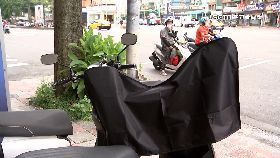 文 防液晶曬壞1800