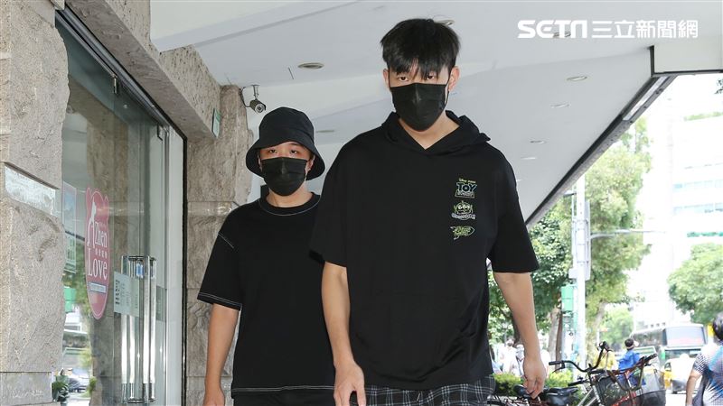 朱俐靜「弟弟」來了　哽咽感謝拉拔