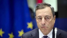 義大利總理德拉吉（圖）14日請辭，但總統馬達雷拉不接受。歐元區第3大經濟體義大利陷入政治混沌。（圖／翻攝自facebook.com/MarioDraghiPremierItalia）
