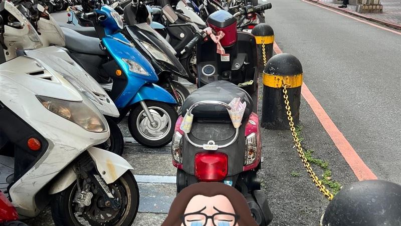 早起1小時停車！下班見整台車被橫擺