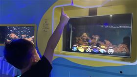 工研院最新研發的「我視AI魚缸」解決父母難題。（圖／工研院提供）