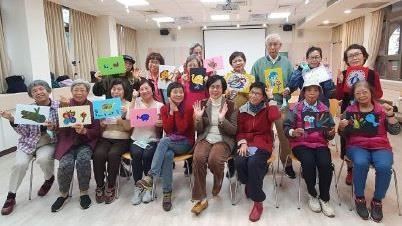 世新社心系師生走入社區關懷樂齡長者