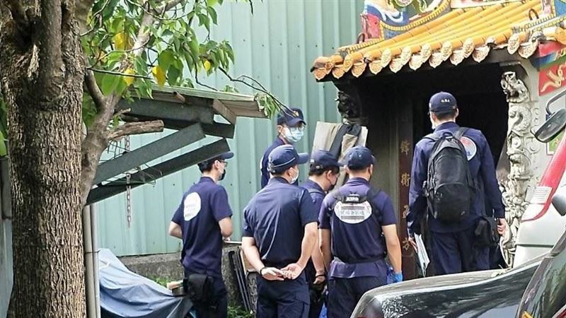 樹林宮廟驚見焦屍！　街友陳屍神桌底