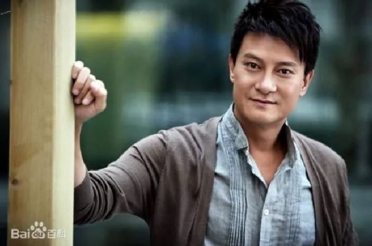 他被譽為劉德華接班人!卻只因說了句「欣賞她」 慘遭抹黑前途盡毀