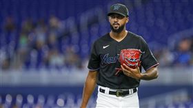 ▲阿坎塔拉（Sandy Alcantara）連13場先發至少投滿7局。（圖／路透社／達志影像）