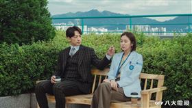 Rain鄭智薰、金汎。（八大提供