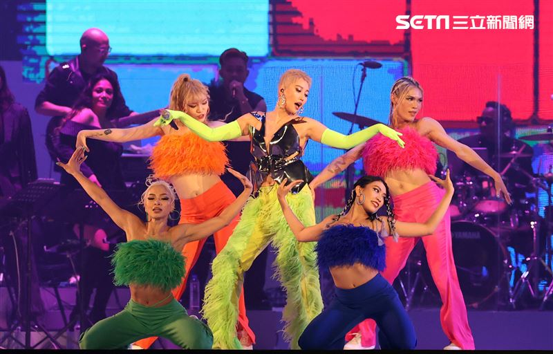 A-Lin「A-LINK with PASSENGERS」演唱會DAY1台北小巨蛋開唱。（記者邱榮吉/攝影）