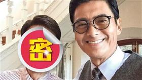 李子雄和周潤發合作。（圖／翻攝自微博）