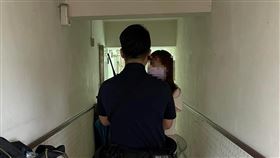 女子叫冷氣師傅維修拒付車馬費。（圖／翻攝自爆料公社）