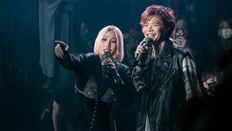 合體八三夭飆唱　A-Lin嗨到脫褲