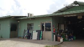 文 槍手砸爛車1800