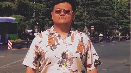 25歲男像42歲　網一看驚：大叔嗎