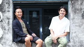 高英軒和梁正群為舞台劇《沒有人想交作業》接受媒體訪問。（圖／三禾行銷提供）