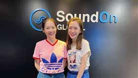 曾寶儀，楊千霈。(圖／9館不打Yang 節目提供)