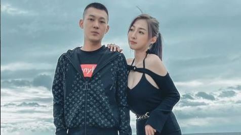 鳳梨偷拍女友急問網　她回一句秒歪樓