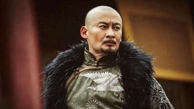 妾說僕人腳底有七顆痣！將軍暗叫不好
