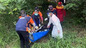 雲林婦人採筍失聯3天  遺體尋獲雲林縣崙背鄉75歲林姓婦人日前到水尾村洲仔林班地採筍未歸，消防局連續3天出動近200人次搜救，19日下午發現婦人，但已明顯死亡，後續交由警方處理；警方將報請雲林地檢署釐清死因。（民眾提供）中央社記者姜宜菁傳真  111年7月19日