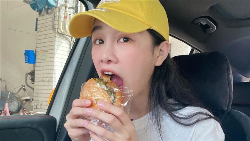 正妹網紅爆祕婚2年　老公真面目曝光