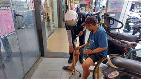 新北市，土城，廣福派出所，酷熱，跌坐