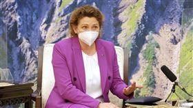 歐洲議會副議長畢爾拜會蘇貞昌歐洲議會副議長畢爾（Nicola Beer）（圖）來台訪問，19日下午到行政院拜會行政院長蘇貞昌。中央社記者王飛華攝  111年7月19日