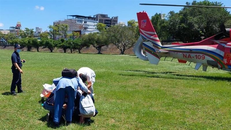 男攀馬崙山墜谷亡　空勤出動吊掛遺體