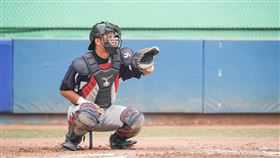 ▲富邦悍將第11指名，畢業於臺北市立大學的捕手豊暐。（圖／IG catch_____提供）