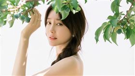 女星秦嵐（圖／翻攝自秦嵐微博）