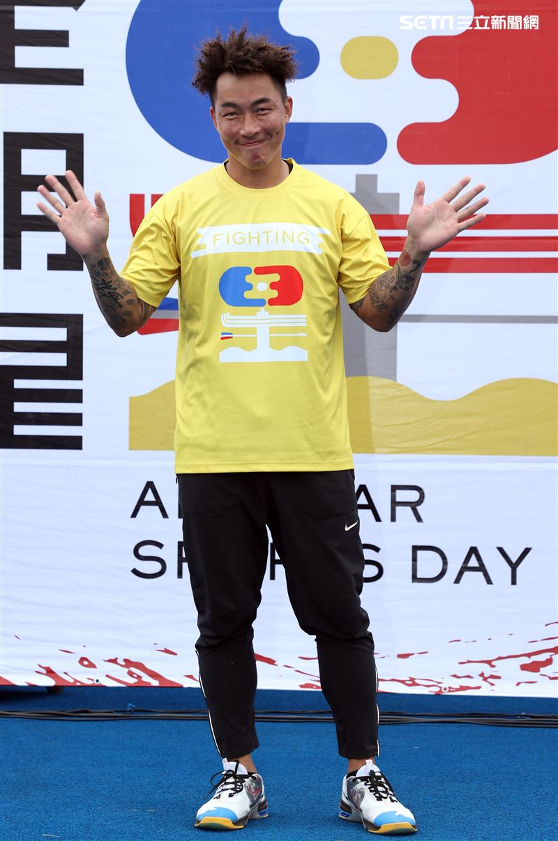 「全明星運動會」第四季教練黃隊郭泓志。（記者邱榮吉/攝影）