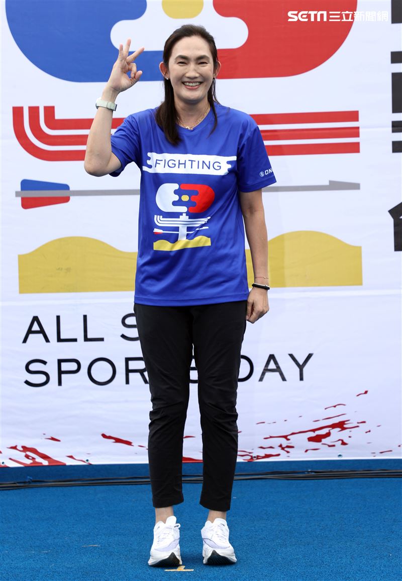 「全明星運動會」第四季教練藍隊錢薇娟。（記者邱榮吉/攝影）
