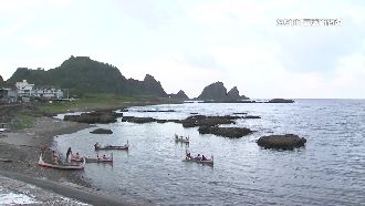 蘭嶼機場刷卡機故障　遊客買票借現金