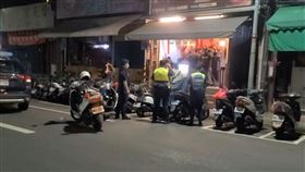 糾紛,道具槍,惡煞,新北市,三重區,砸車,砸店（圖／翻攝畫面）