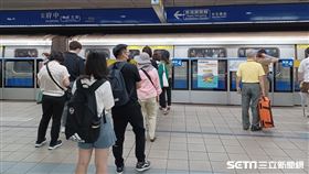 北捷,板南線(記者 陳弋攝影)