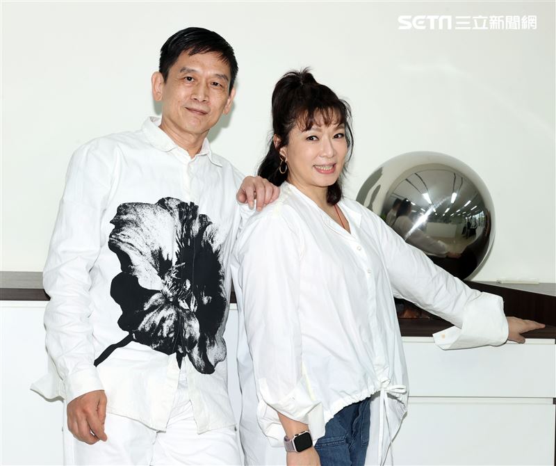 趙詠華、殷正洋三立新聞網專訪。（記者邱榮吉/攝影）