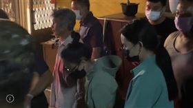 ▲遭戰車砲台撞死的全姓裝甲兵(全若堯)回到南投老家了，晚間9點22分，宣告不治。（圖／翻攝畫面）