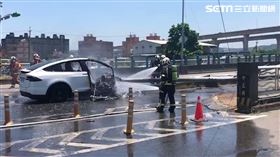 林志穎,自撞,特斯拉（圖／翻攝畫面）