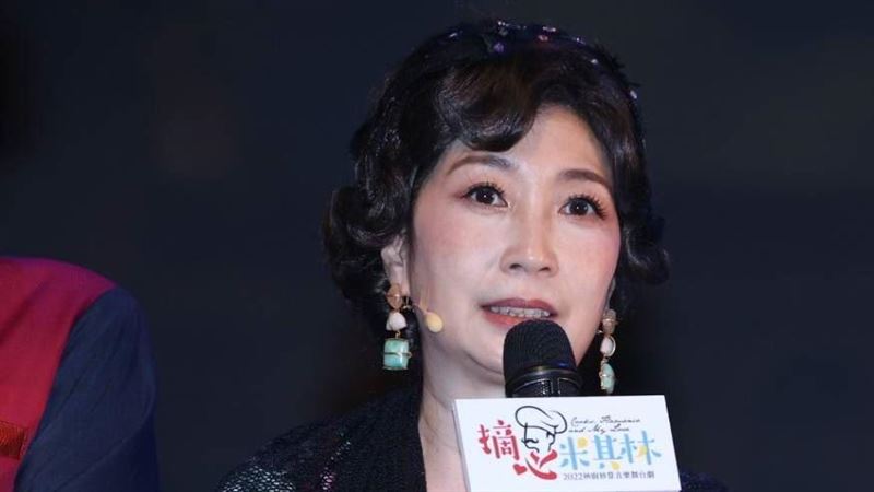 黃嘉千婚變面對媒體　聽3字慌亂退場