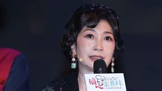 黃嘉千婚變面對媒體　聽3字慌亂退場