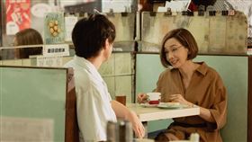 《媽的星寵兒》姜濤首日開工在茶餐廳與毛舜筠大演對手戲。（圖／龍祥電影提供）