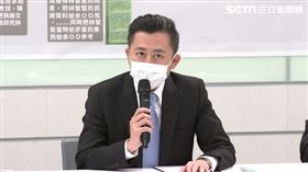 林智堅說明碩士論文記者會，林智堅、鄭運鵬、黃帝穎共同出席。