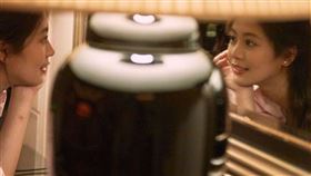 翁虹14歲女兒劉蒔長相亭亭玉立。（圖／翻攝自劉蒔微博）