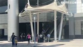 台北市CITYLINK南港店發生火警。（圖／翻攝畫面）