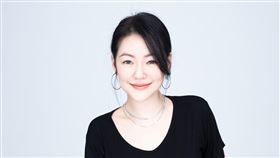 《老娘的老娘：小S和S媽的超展開對話》。(圖/金星娛樂提供)