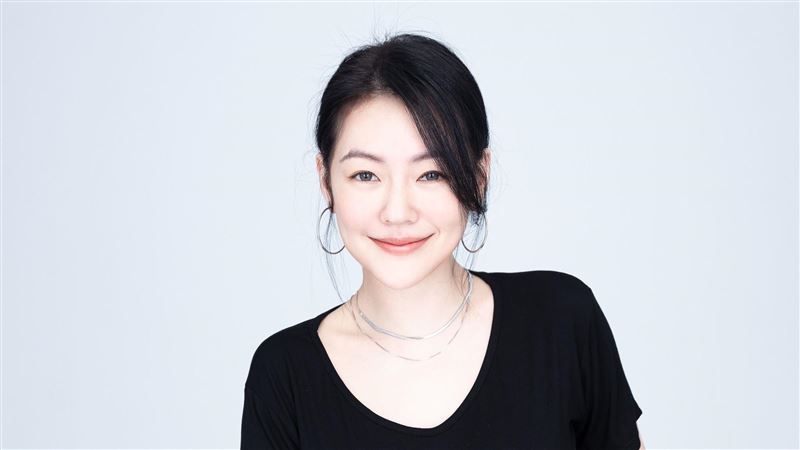 大S遭搭訕被獨漏　小S怒：在嘲笑我