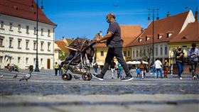 熱浪，羅馬尼亞，氣溫，氣候，高溫。夏天。（圖／翻攝自pixabay）