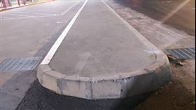  安全島（圖／翻攝自Costco好市多 商品經驗老實說）