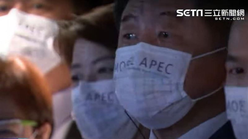 「打柯制黃」搶淺綠票？陳時中曝策略