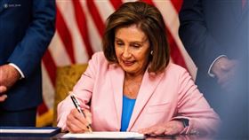美國聯邦眾議院議長裴洛西。（圖／翻攝自twitter.com/SpeakerPelosi）